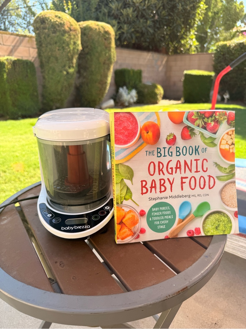 Baby Brezza One Step Food Maker - Baby Food Maker with Organic Baby Food Book